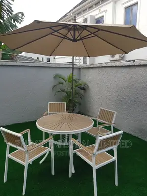 Outdoor Garden Chairs With Sun Umbrella