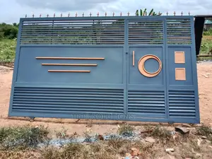 Standard Design 13ft by 8ft Rolling Gate for Sale