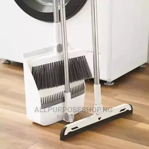 Brush and Foldable Dustpan/Broom With Handpan