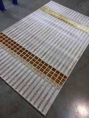 5x7fts Cream and Gold ,4x6 Turkey Center Rug