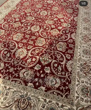 5x7 ,4x6fts Turkey Center Rug