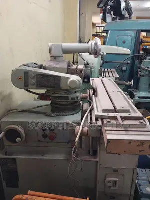 Universal Tool Grinding Machine 3E642