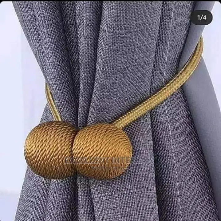 New Styled Curtain Holder