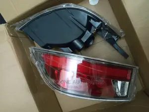 Bumper Reflector - Lexus GX460