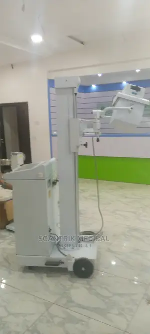 Portable 100ma Mobile Hindland X-Ray Machine