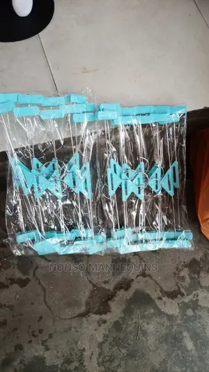 Wide Clip Hangers for Trousers Skirts