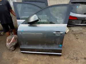 Complete Front and Back Door Audi Q5 2013 2016