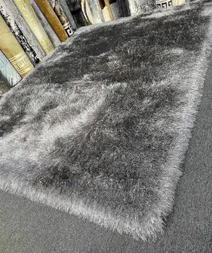 Quality Living Room Designed Super Soft Royal Center Rug.