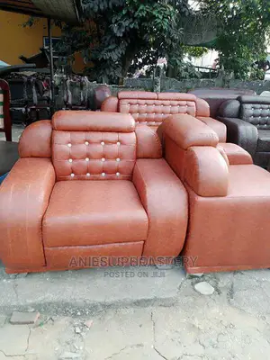 Modern 7 Seater Living Room Leather Fabric Sofa Chair.