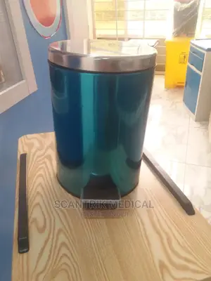 Pedal Trash Bin Cover and High Quality 8lite