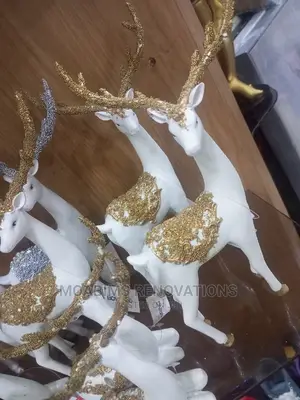 Decorative Deer Figurines