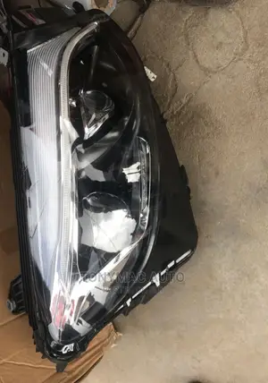 Mercedes-Benz GLC300 2016,2018 Headlights LED