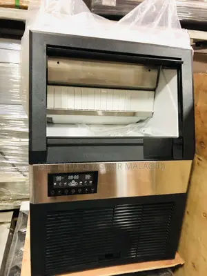 32 Big Size Cubes Machine/Ice Makers Available 20,30,40,60kg