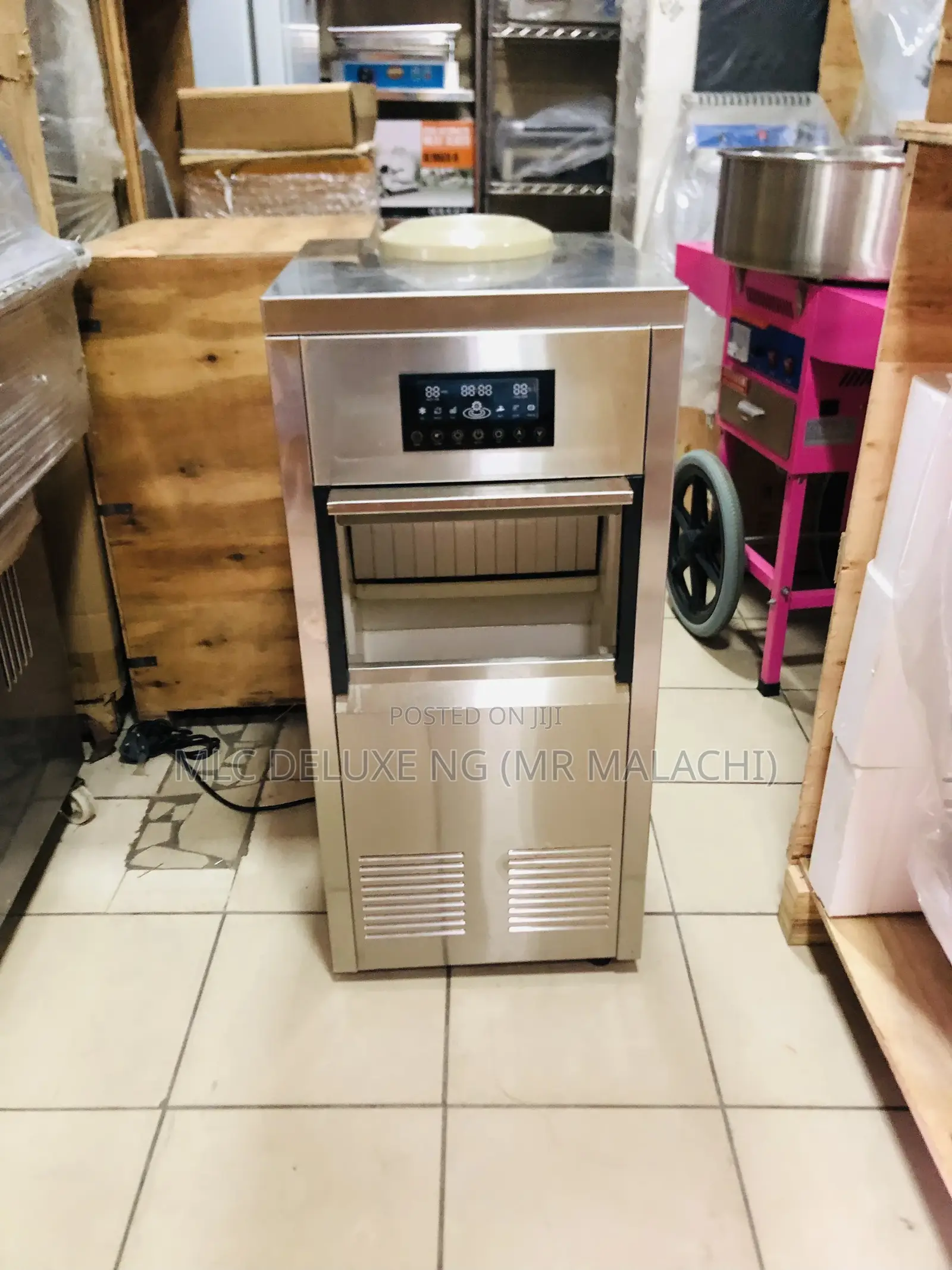 20kg Big Size Cubes Ice Maker/Ice Cube Machine With Bottle