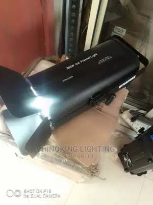 200w Led Fresnel