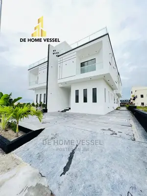 5bdrm House in Ikate for Sale