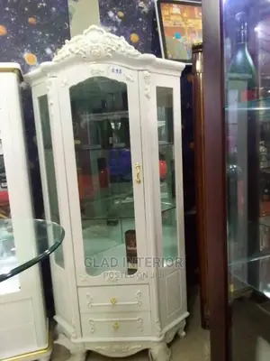 Wooden Glass Wine Bar