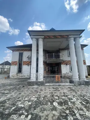 Furnished 5bdrm Duplex in Eneka Rd Off, Port-Harcourt for sale