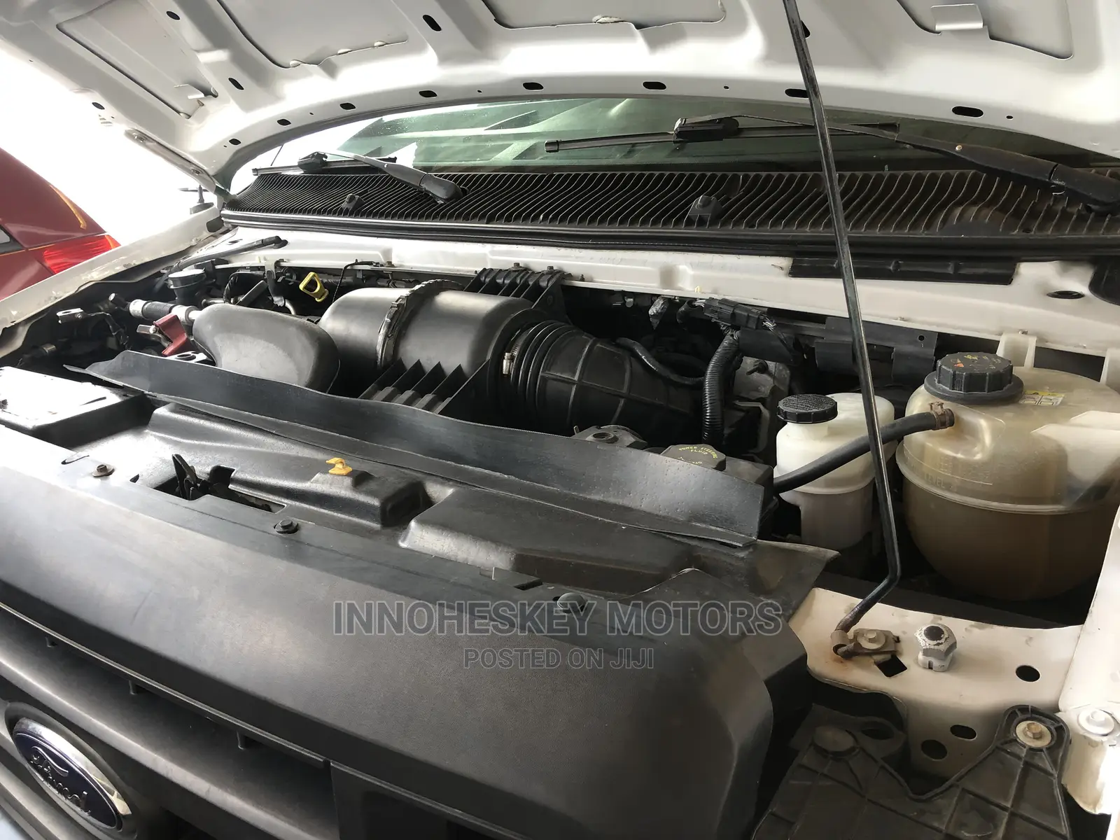 Ford E350 2010 White