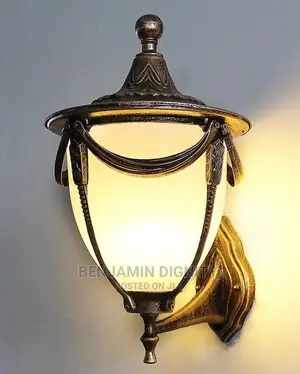 Outdoor Fence Light
