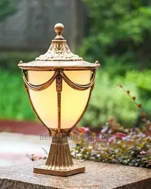 Outdoor Standing Pillar Lamp
