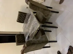 4 Seater Dinning Table and Chairs