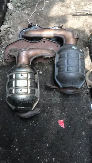 Toyota/Lexus 2gr Catalytic Converter Complete
