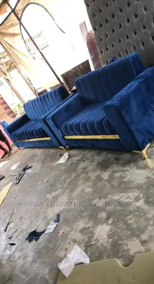 7 Sitters Chesterfield Sofas