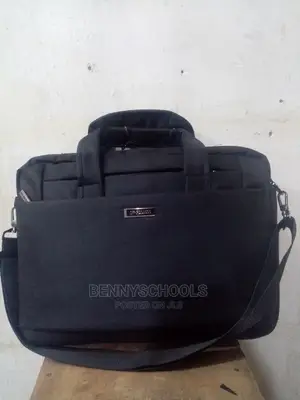 Ponaso Plain Black Laptop and Office Bag