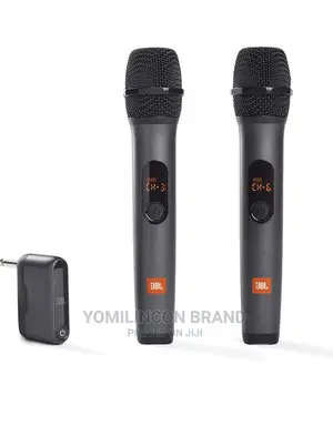JBL Wireless Microphone Set With 2 Microphones and Receiver.