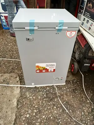 Brand New LG 200L Chest Freezer/External Compressor/Silver