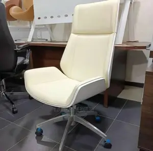 Bentwood Executive Swivel Office Chair
