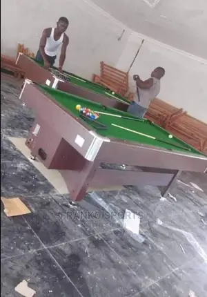 Snooker With Coins Box