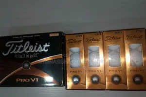 Titliest Golf Ball By 12 Set