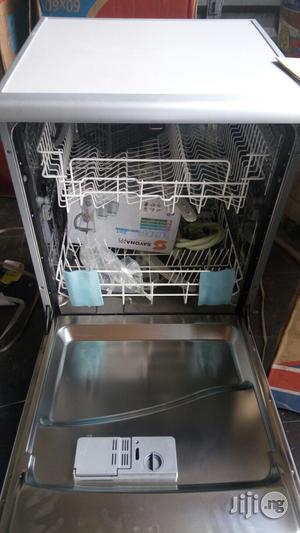 DISH WASHER 6kg Machine