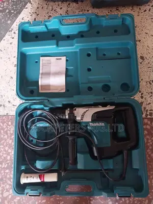 Makita Hr 4002 Rotary Hammer