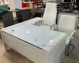 1.6mt Office Desk Glass Top