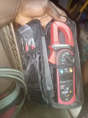 Uni-T Clamp Meter Ac Dc