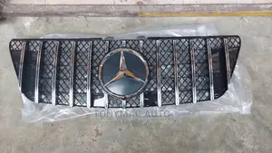 Front Grille Mercedes-benz Ml350 2008,2010 To 2011
