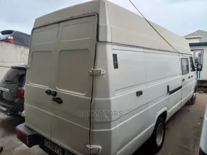 Iveco EuroClass 2005 White