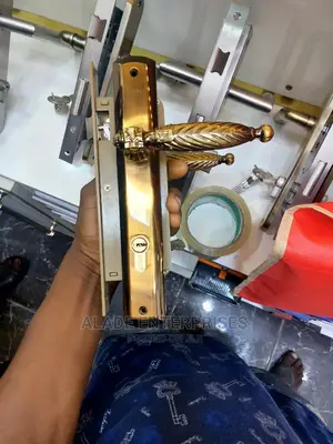 Complete Cylinder Door Lock Italy Model