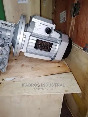 Gear Motor 5hp Side Shaft Gear