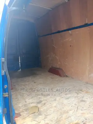 Ford Transit 1992 Blue