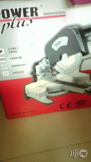 Aluminium Cutting Machine