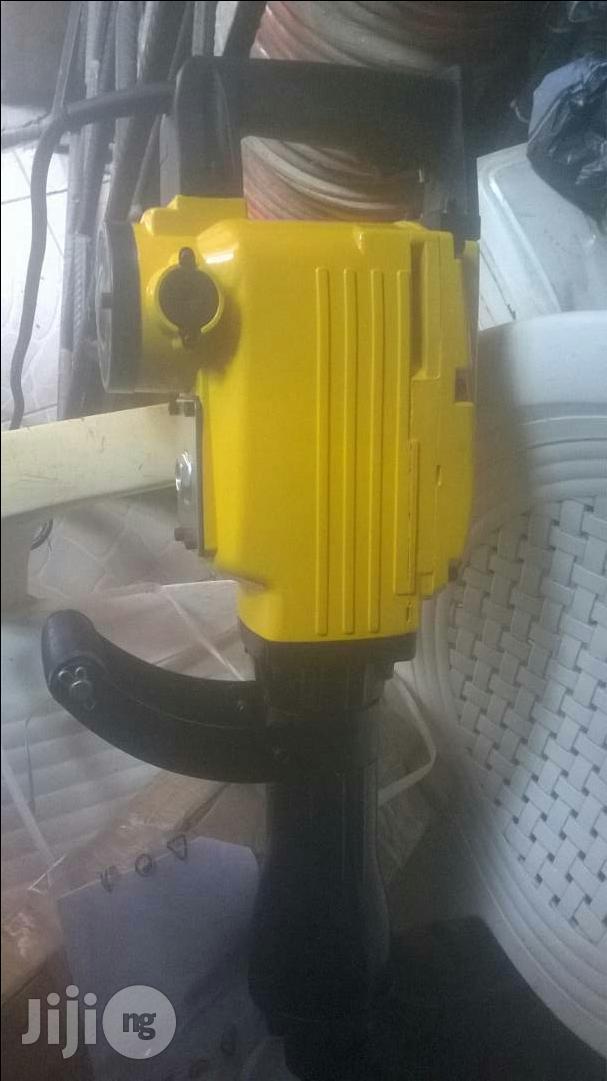 Electric Jack Hammer