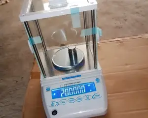 Analytical Weighing Balance
220g X 0.0001g