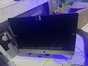 Desktop Computer Apple iMac 8GB Intel Core i5 1T