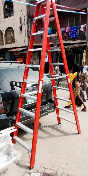 10ft A. Ladder. Fiberglass