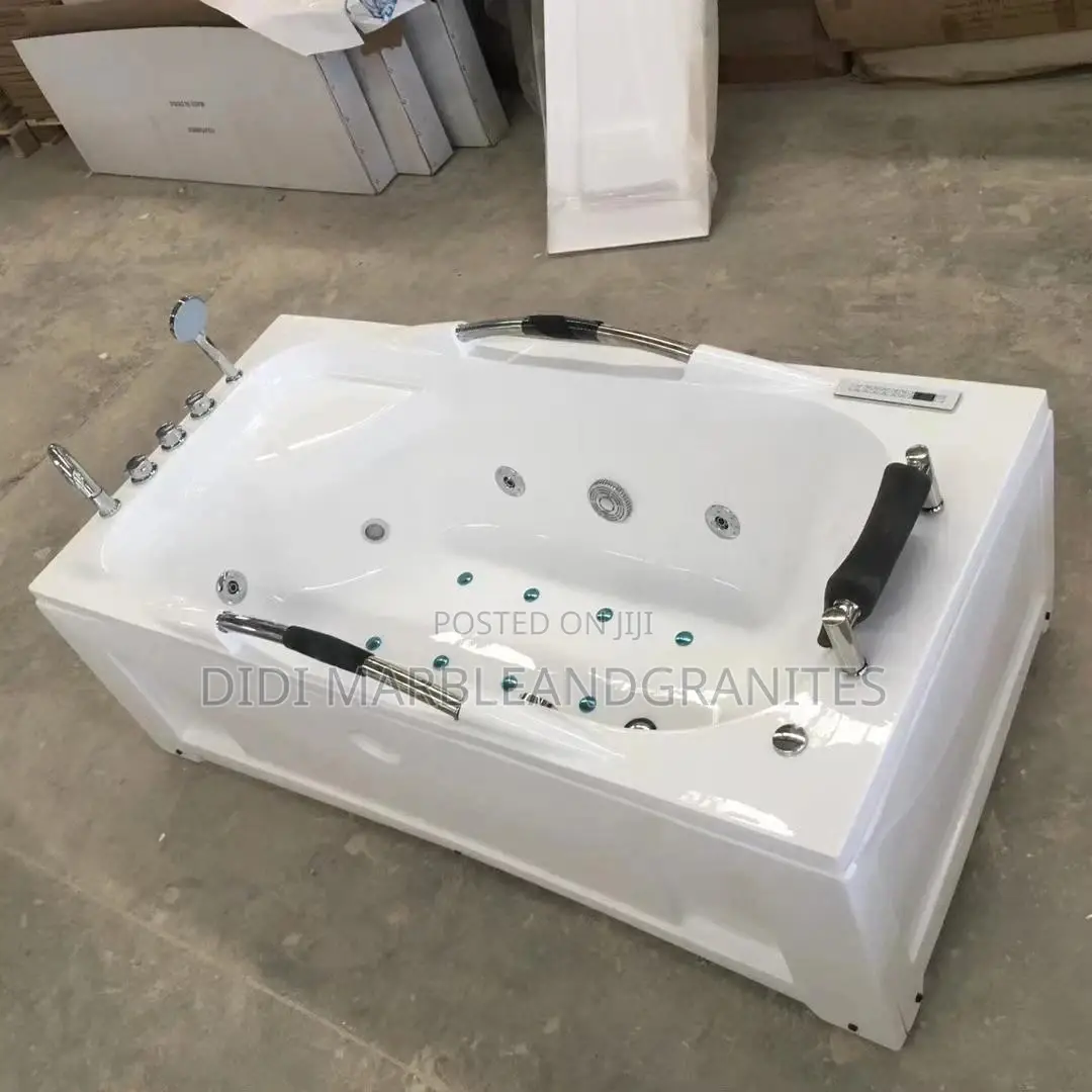 Jacuzzi Bathtub