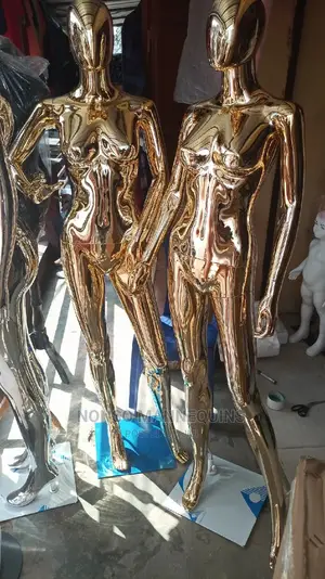 Size 8 Gold Chrome Mannequins With Different Postures